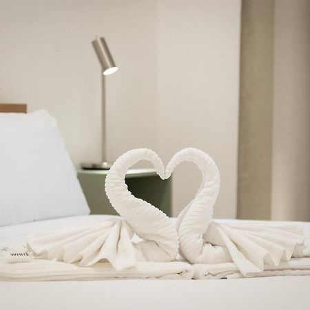 Matilde Modern Apartment-Rental In Рим Экстерьер фото