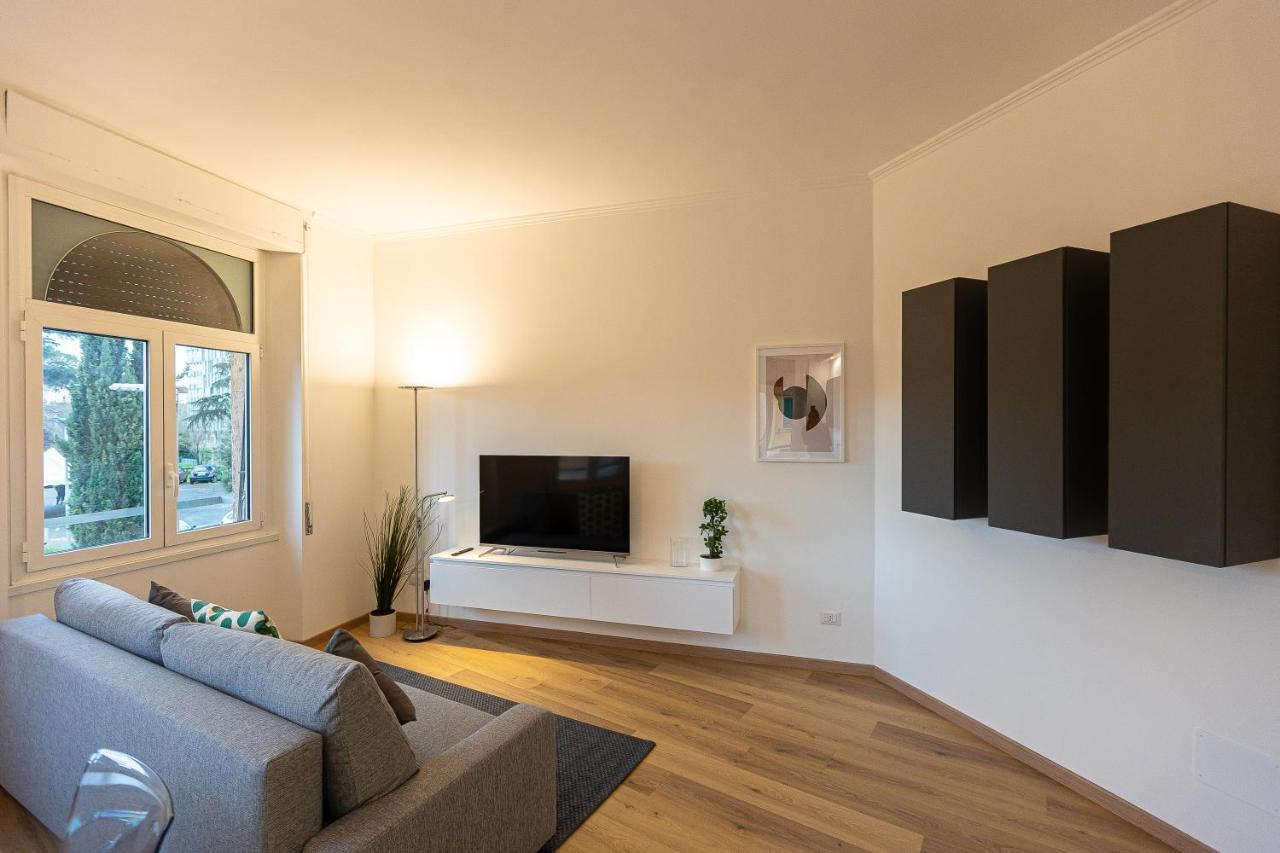 Matilde Modern Apartment-Rental In Рим Экстерьер фото