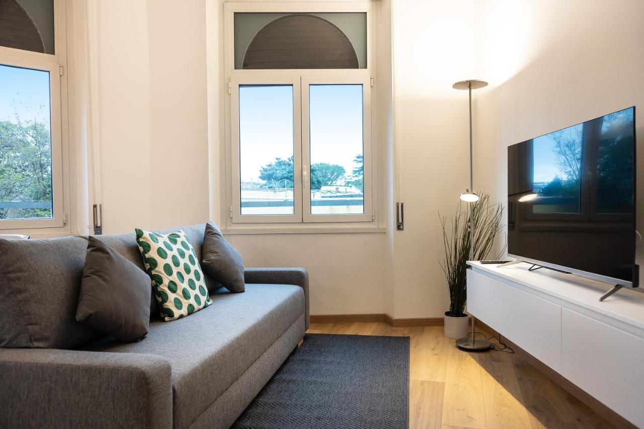Matilde Modern Apartment-Rental In Рим Экстерьер фото